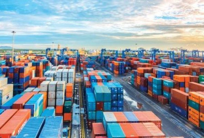 Dịch vụ thuê bãi container: Bí quyết tối ưu không gian và chi phí