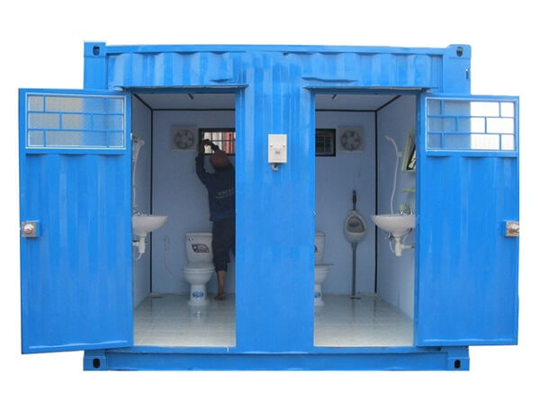 Container 10 feet được dùng làm nhà vệ sinh di động